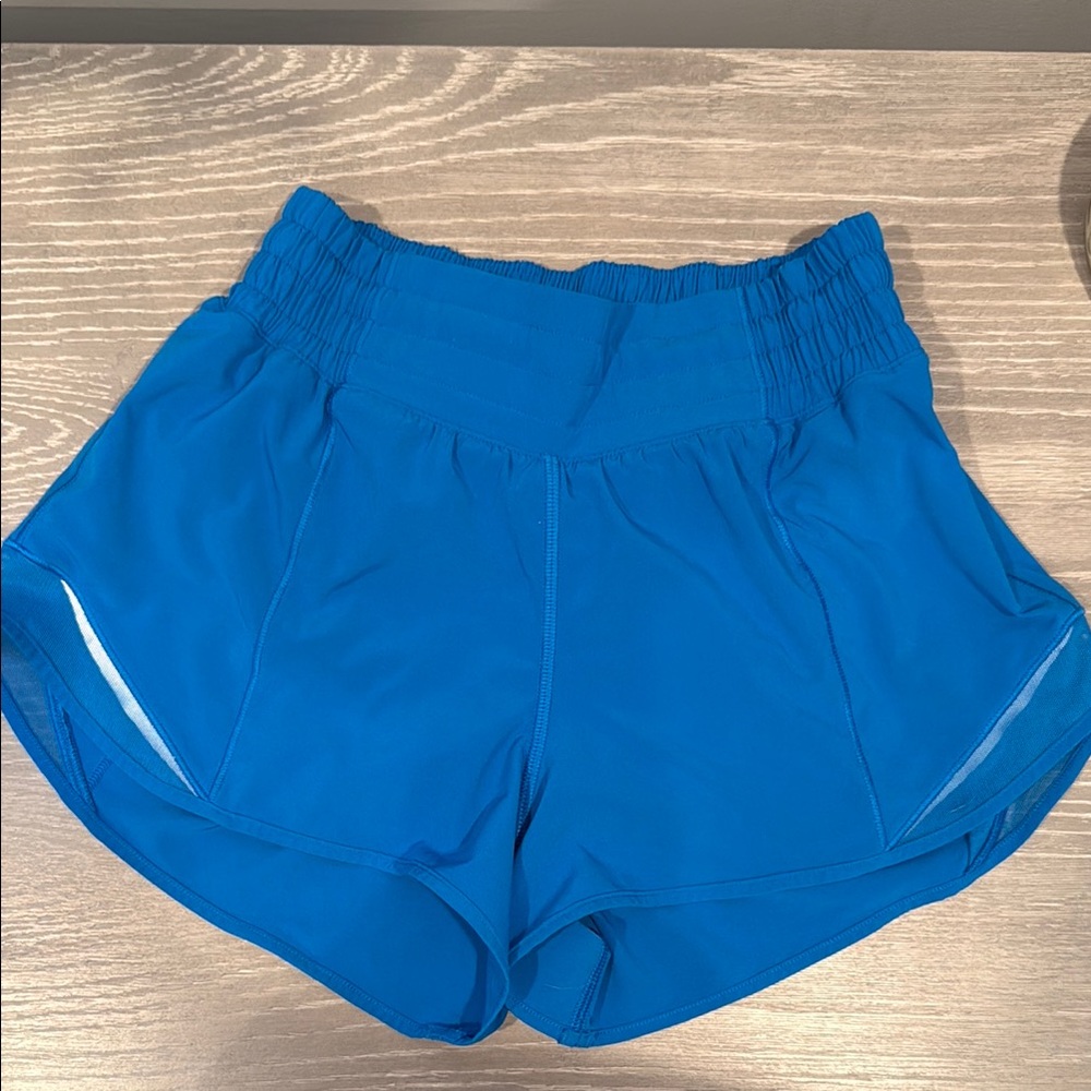 Lululemon Women’s Hotty Hot shorts, blue, 2”, size 2.